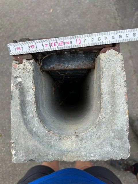 Sonstiges für Büro & Gewerbe: Wasserrinne / Schwerlastrinne – Gebraucht aus Gommiswald von kl98 1