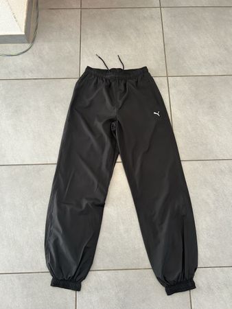 Puma Trainerhose Grösse 176 NEU