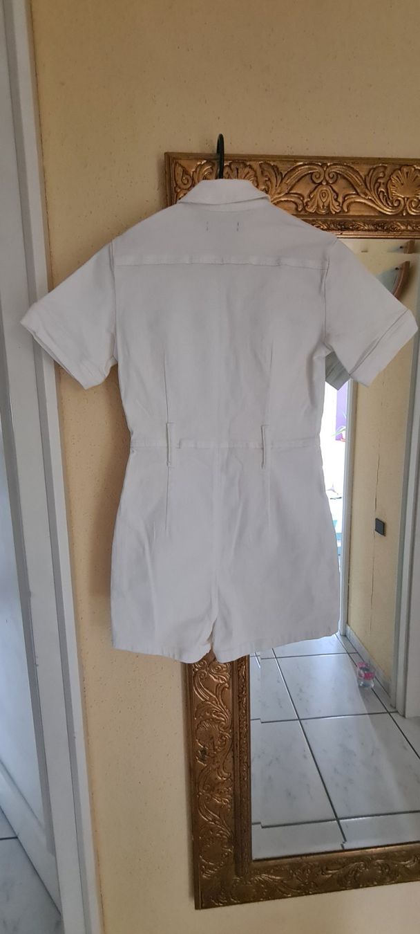 Tute: Jumpsuit Missguidet – Usato da Allschwil venduto da Virgo 2