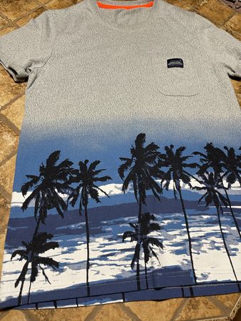 Superdry Maglietta uomo, M/L-palme e taschino, estate☀️🌴
