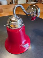 Klassische Wandleuchte (Rot/Glas/Chrom-Metall) – neuwertig