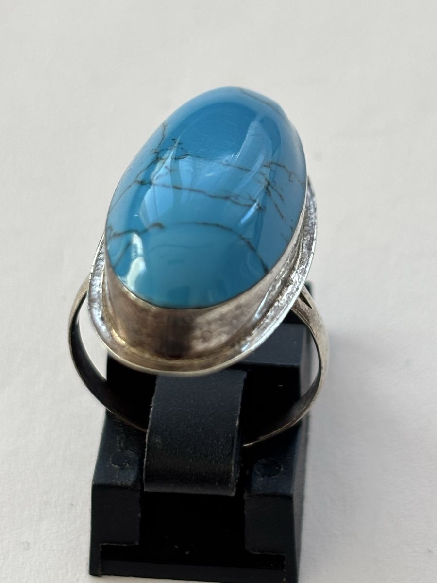Anelli: Ring Silber 925 mit grossem blauem Stein ovaler Form – Usato da Langnau am Albis venduto da flusspflege 2
