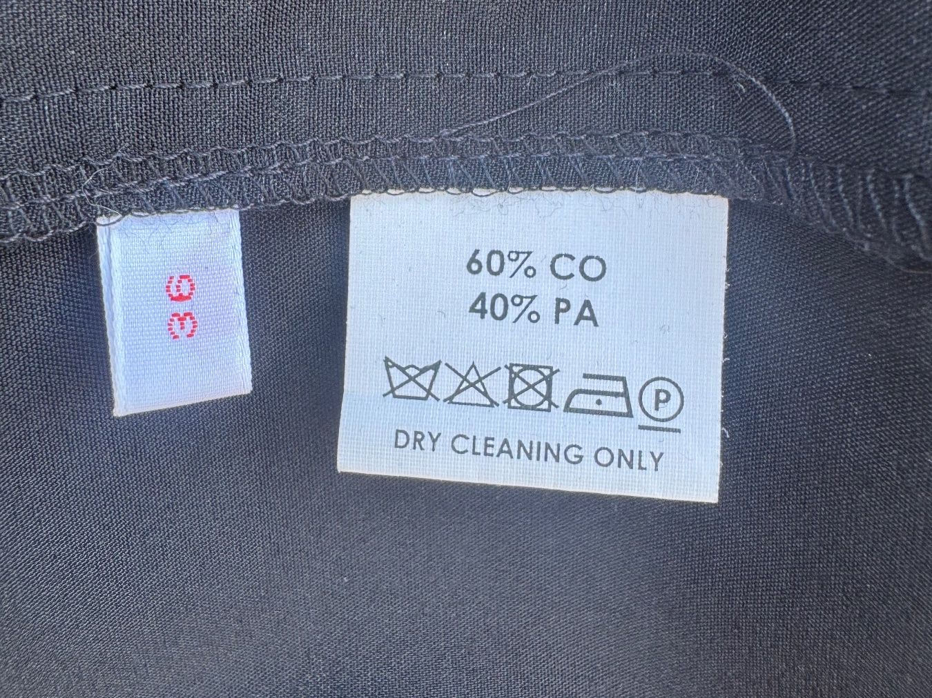 Vestiti: Robe JUST IN CASE 36 – Nuovo e nell'imballaggio originale da Arnex-sur-Orbe venduto da cameleonfringant 3