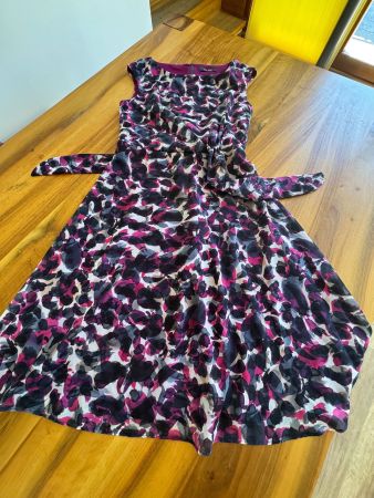 VERA MONT bezauberndes Kleid mit Futter, Grösse 38