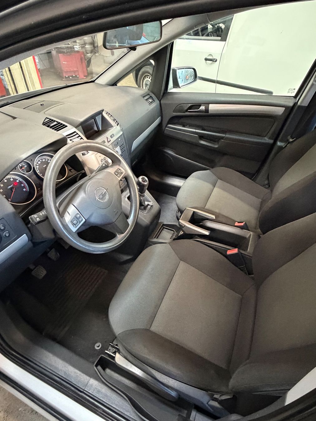 Opel Automobili: Opel Zafira B18 – Usato da Lyss venduto da spa_fc2c 6
