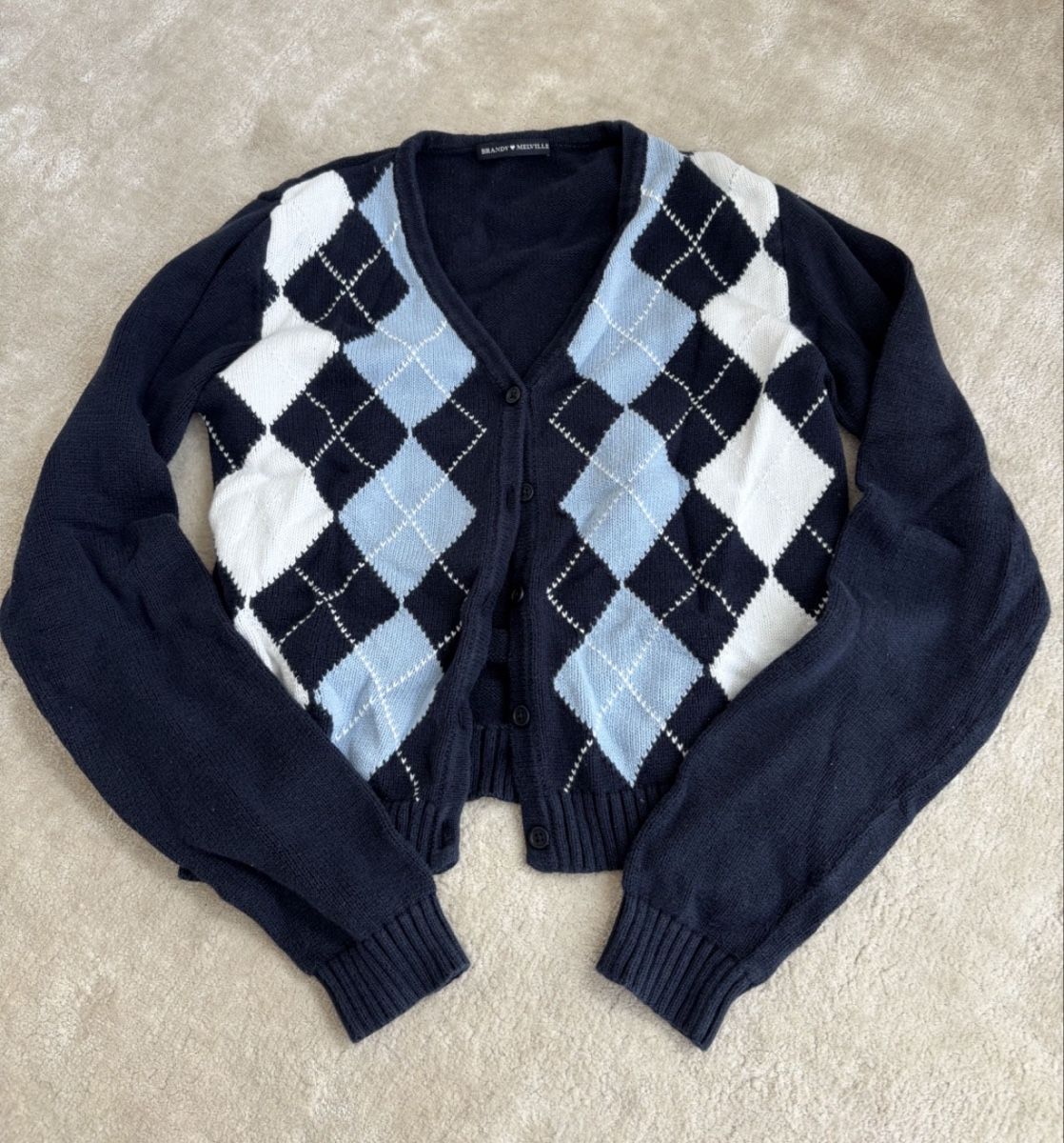 Brandy Melville Maglioni & Felpe: Brandy Melville argyle sweater – Usato da Steinhausen venduto da zgo_6dc6