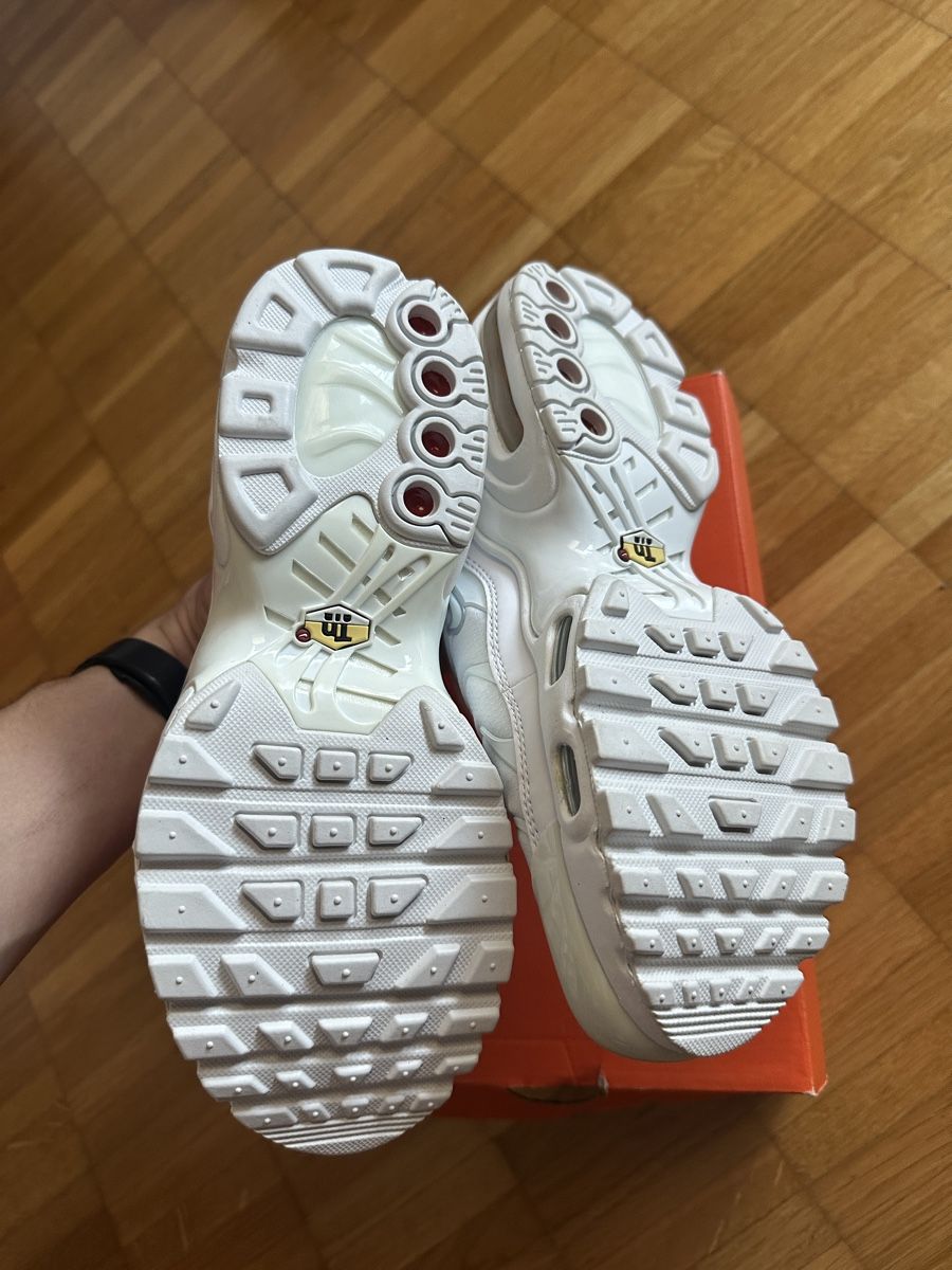 Nike Herrenschuhe: Nike TN (GS) Gr. 38.5 – Neu (gemäss Beschreibung) aus Bern von ykl_jgz8 2