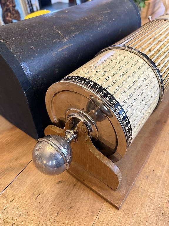 Tutte le macchine: Ernst Billeters Rechenwalze Zürich um 1900 – Usato da Nidau venduto da Nintschgu 3