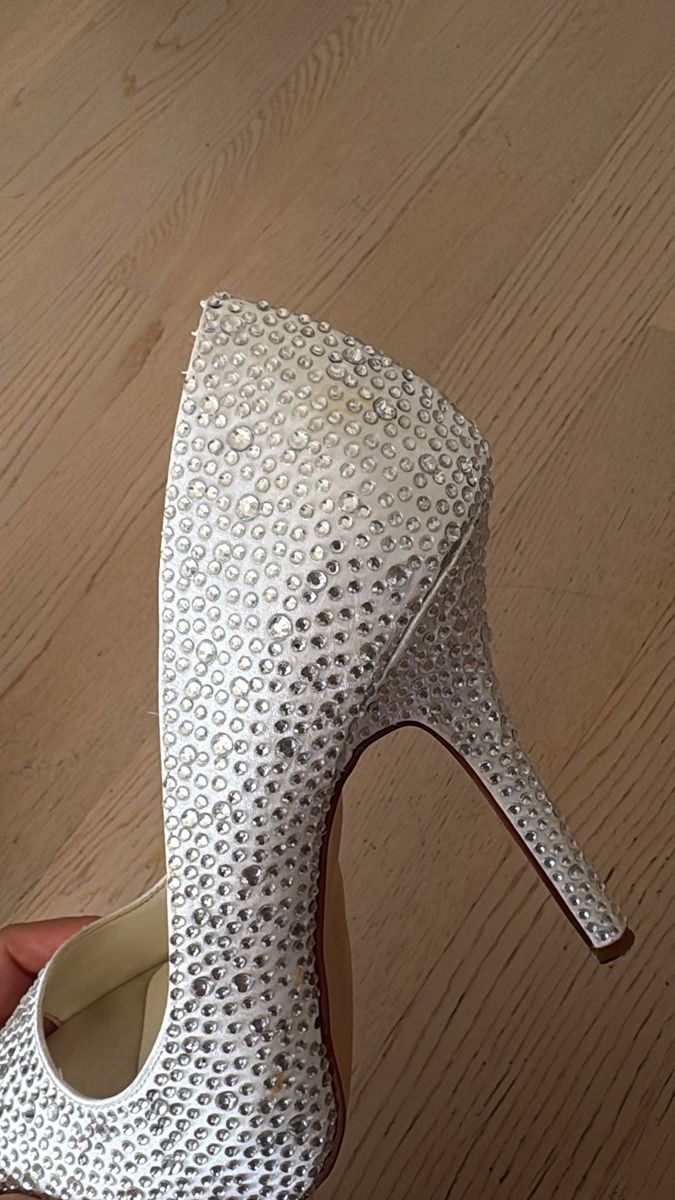 Damenschuhe: Pumps Glitzer – Gebraucht aus Bonaduz von cfm_5s5j 1