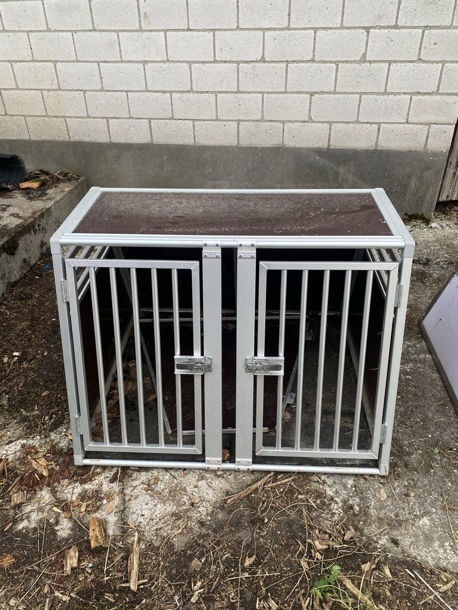 Cages, transport & sécurité: Hundebox – D'occasion à Bäriswil BE par Ugan24 1