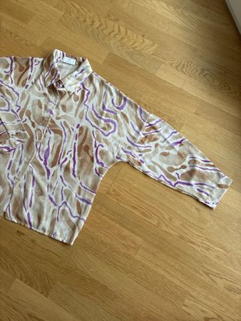 Schöne Bluse von CAROLINA CAVOUR, Gr. M, NEU!