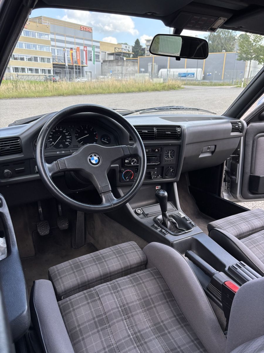 BMW Autos: Bmw 320i cabrio – Gebraucht aus St. Gallen von Dani_0990 9