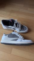 Jordan 1 low travis 