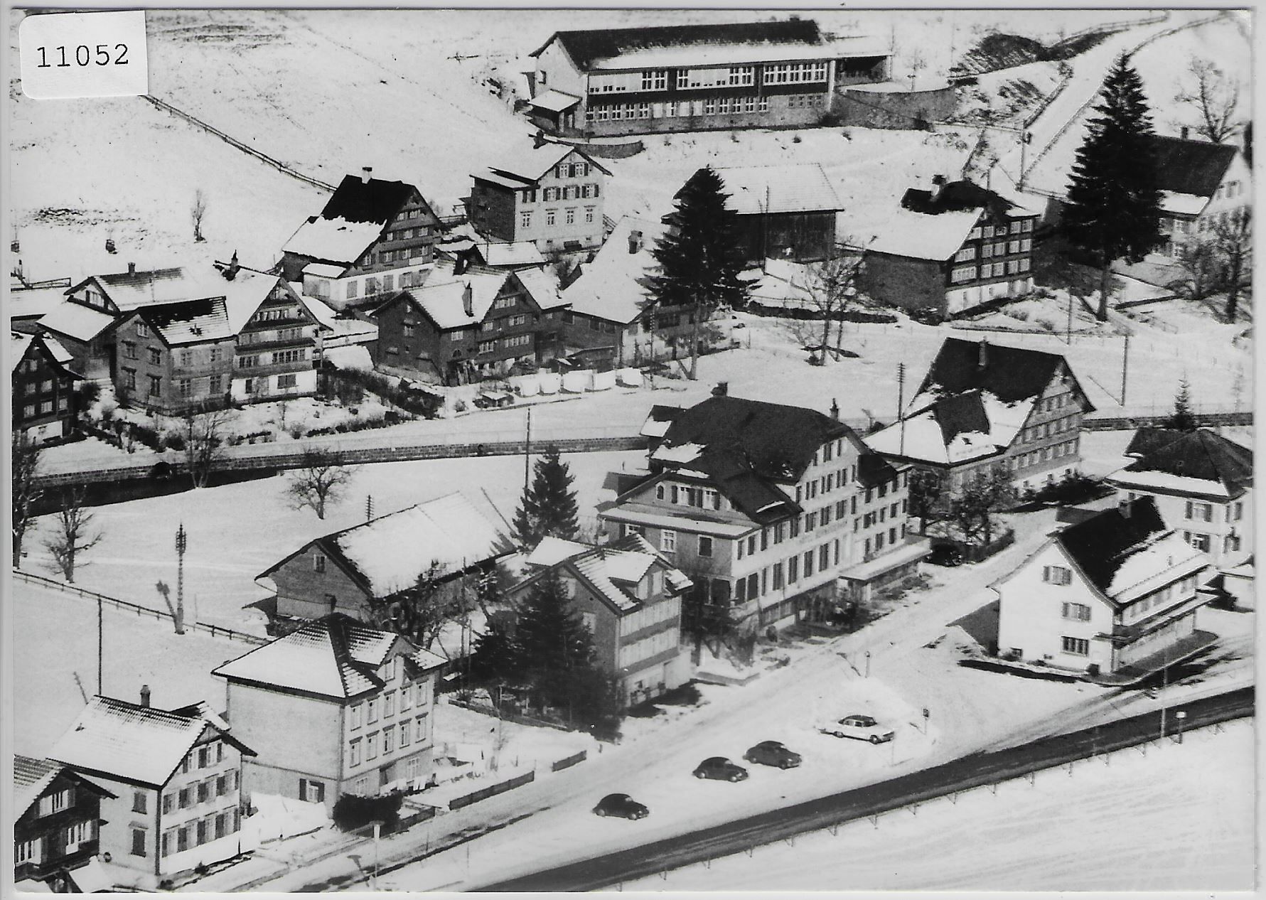 Cartes postales: Flugaufnahme Hotel-Restaurant – Antique à Ettingen par Kartenplanet
