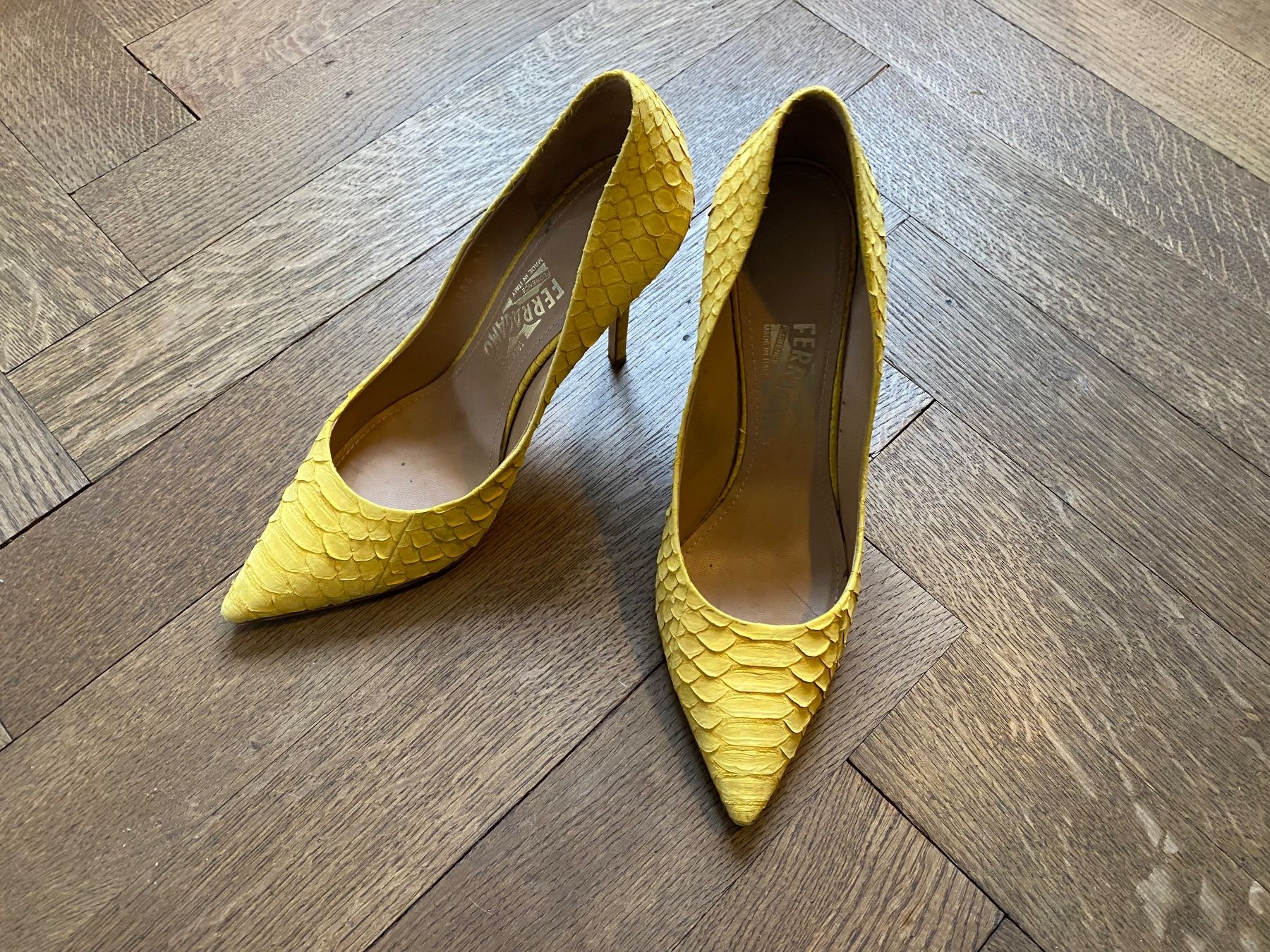 Salvatore Ferragamo Scarpe da donna: Salvatore Ferragamo Pumps – Usato da Zürich venduto da aMortensen