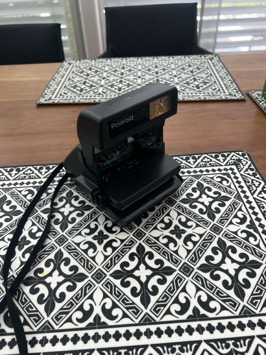 Polaroid Fotocamera: Polaroid Kamera Vintage – Usato da Wangen venduto da bbe_bvr9