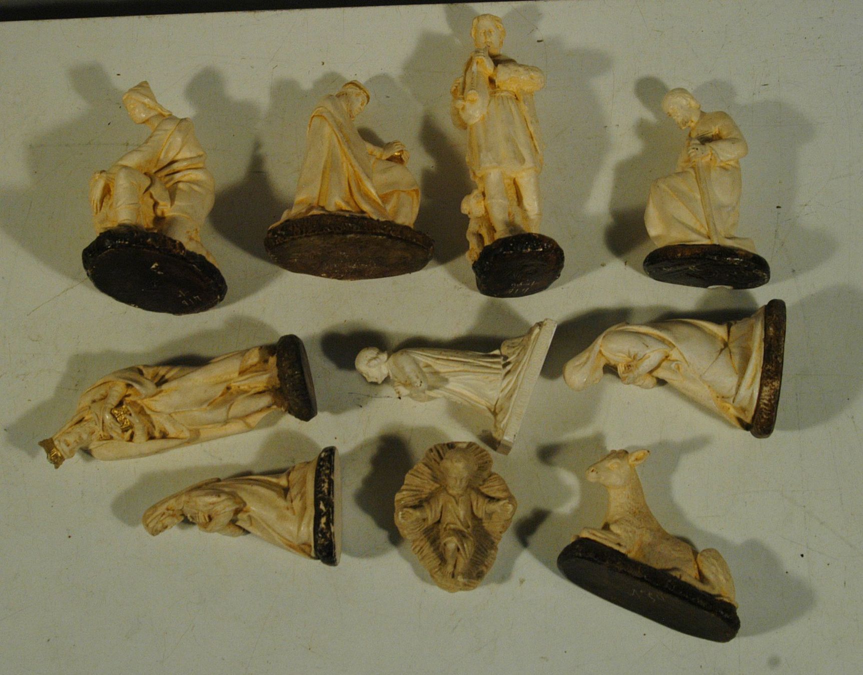 Statuette: Aeltere Krippenfiguren Italien Gips- oder gipsähnlich – Usato da Herisau venduto da Wisen 2