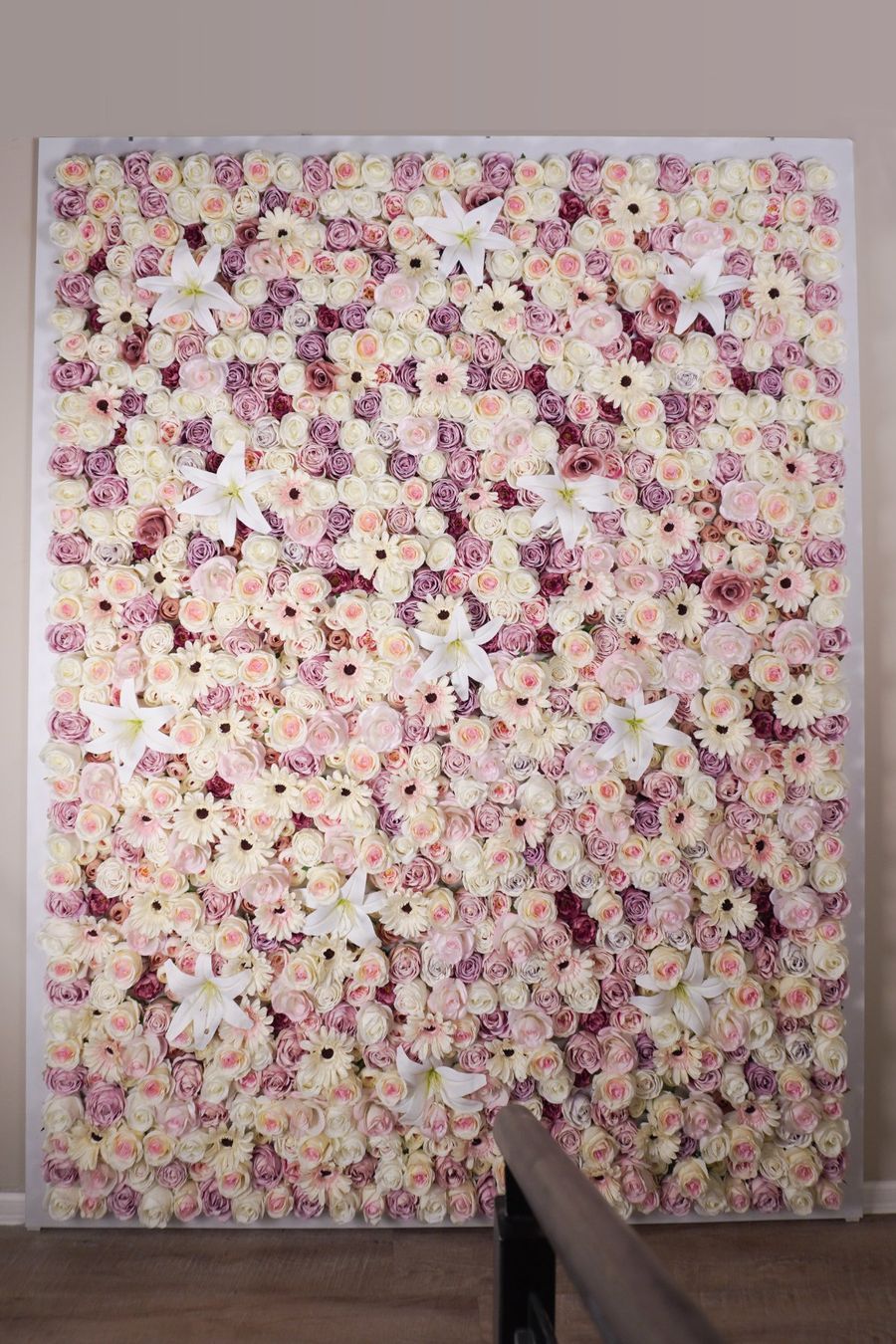 Tutte le decorazioni: Blumenwand aus Seidenblumen – Usato da Luzern venduto da schuhparadies159