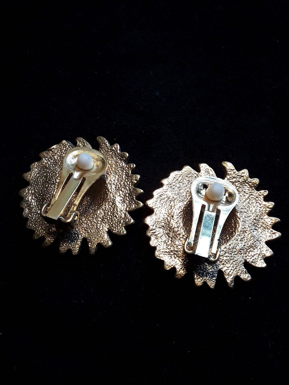 Orecchini pendenti & Orecchini a lobo: Vintage Email Ohrclips Sonnenblumen – Usato da Zürich venduto da helsan 3