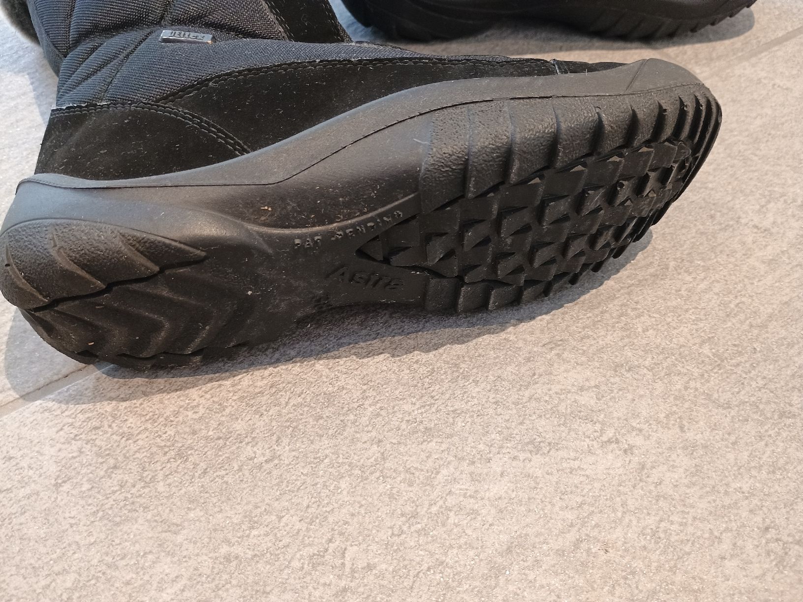 Scarpe da uomo: Winterschuhe Winterstiefel Grösse 38 – Usato da Mörel venduto da tasie 3