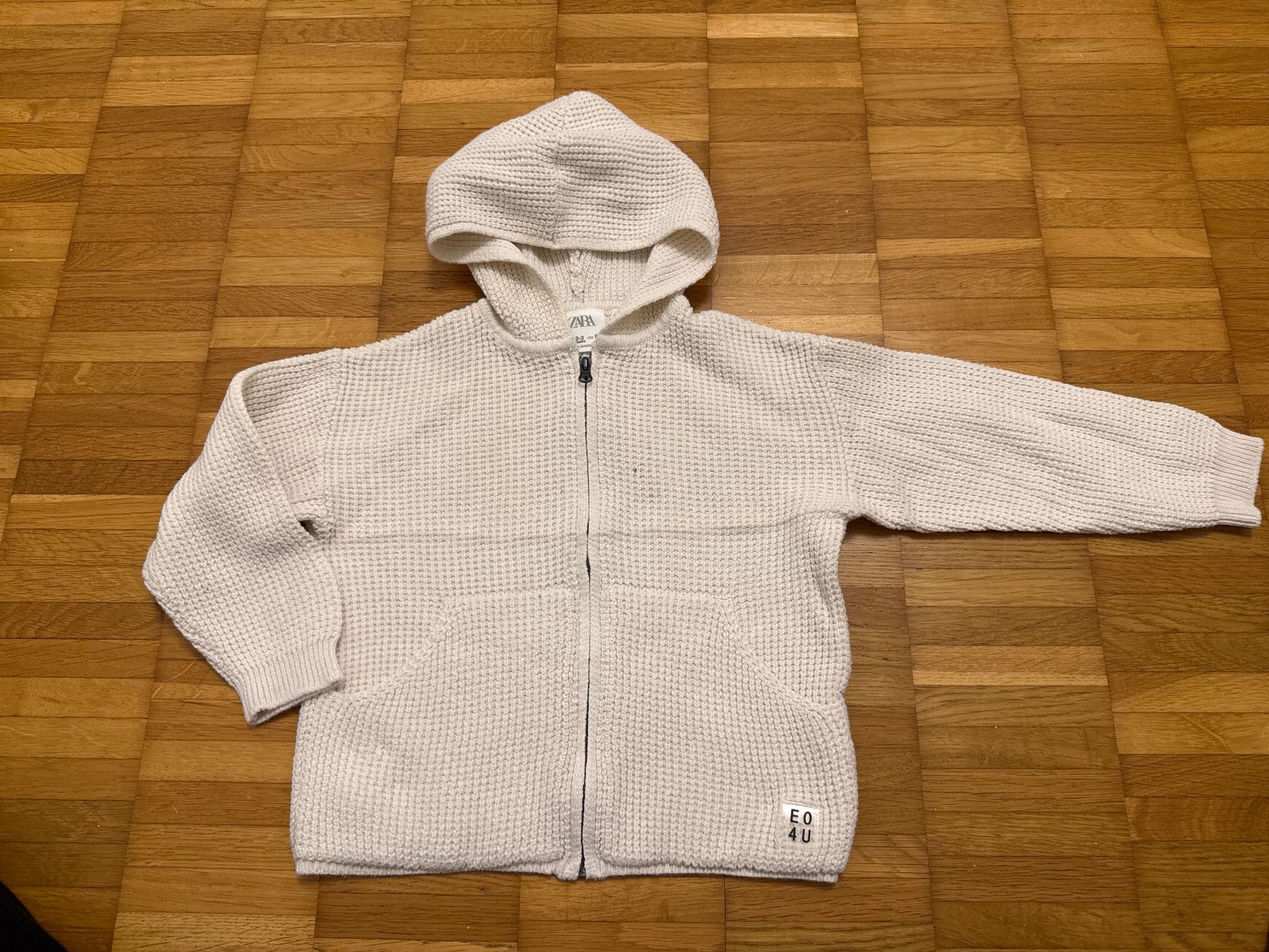 Zara Vestes & Manteaux: Zara Strickjacke Gr 98 – D'occasion à Richterswil par Eunoia85