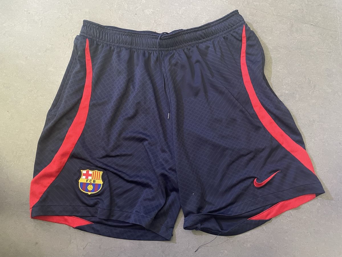 Pantaloni: Originale Kurze Sporthosen! – Usato da Kerns venduto da jol_h6f8 4