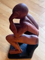 Sculpture Homme Penseur Forme Libre