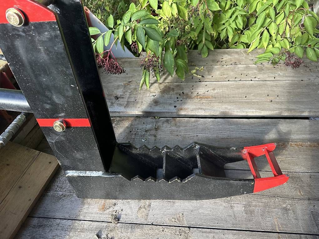 Greifer: Pouce hydraulique – Gebraucht aus Bussy FR von sebest