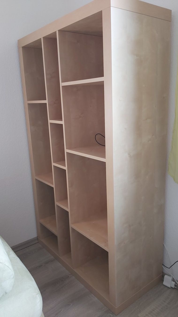 Scaffali: Regal / Bücherregal – Usato da Oberneunforn venduto da roljue
