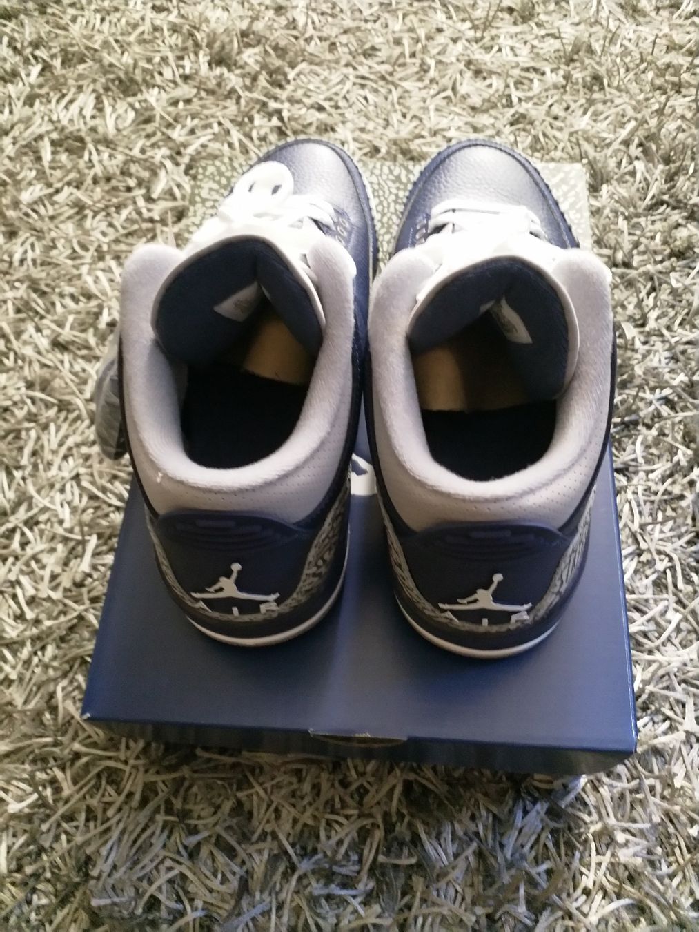 Scarpe da uomo: Nike Jordan 3 Retro "Georgetown" EU 42 – Nuovo e nell'imballaggio originale da Dübendorf venduto da Allseller 3