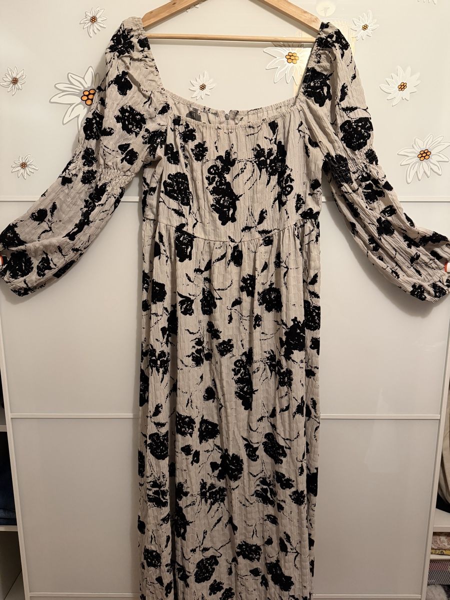 Robes: Maxikleid mit Blumenmuster Grösse M neuwertig – D'occasion à Grafstal par Kelly044 2