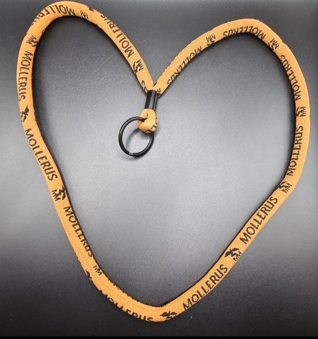 Maison Mollerus Portachiavi: Maison Mollerus Schlüsselband Neu – Nuovo e nell'imballaggio originale da Basel venduto da BeautyqueenbyNB
