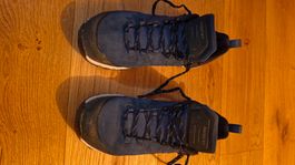 Schuhe Wandern Quechua MH500 WTP Grösse 42 neuwertig
