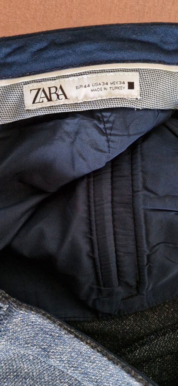 Zara Pantaloni: Hose – Usato da Frauenfeld venduto da jgh_gx6v 2
