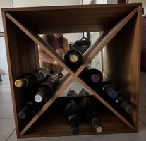 Schönes Weingestell aus Tannenholz