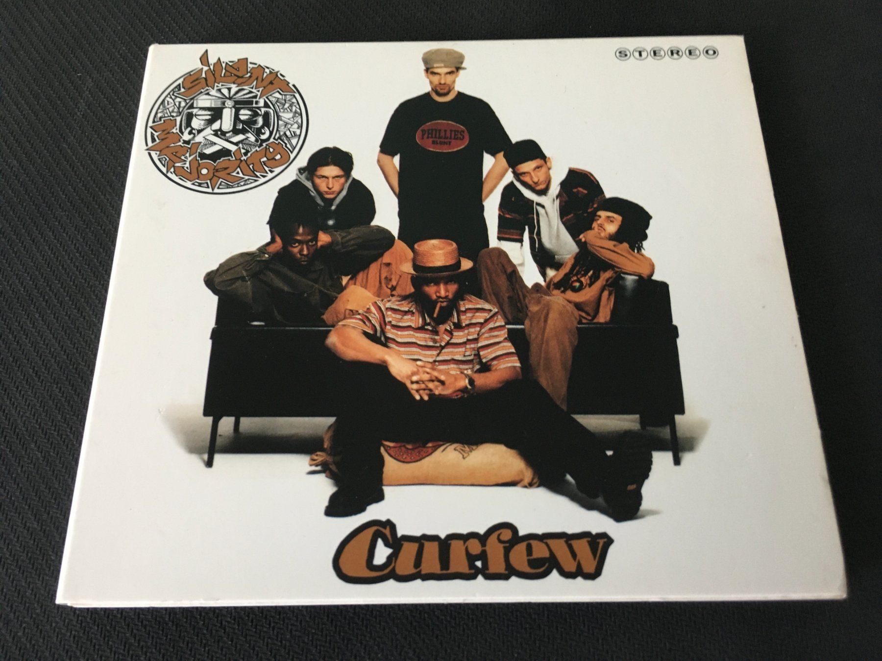 CDs: Curfew - Silent Majority -CD- – Gebraucht aus St.Gallen von MedienJoe