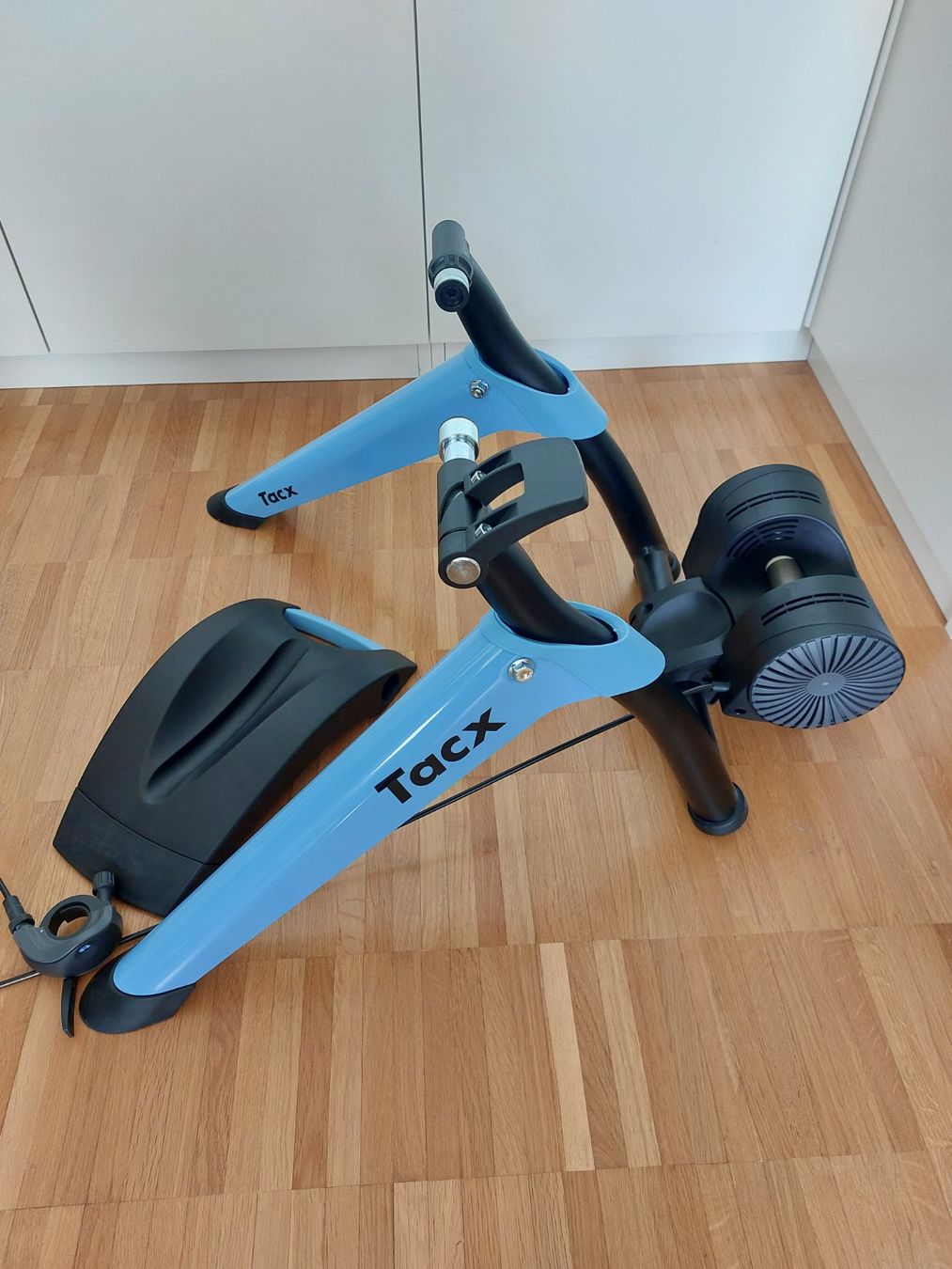 Tacx Vélos d'appartement: Rollentrainer Tacx Boost – D'occasion à Reinach BL par Oelfkeller 2