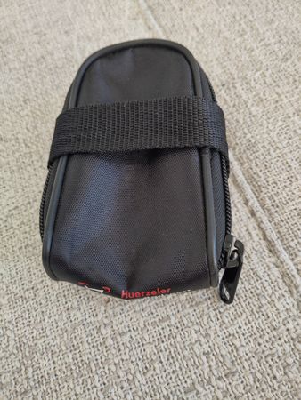 Huerzeler Satteltasche mit Werkzeug neuwertig