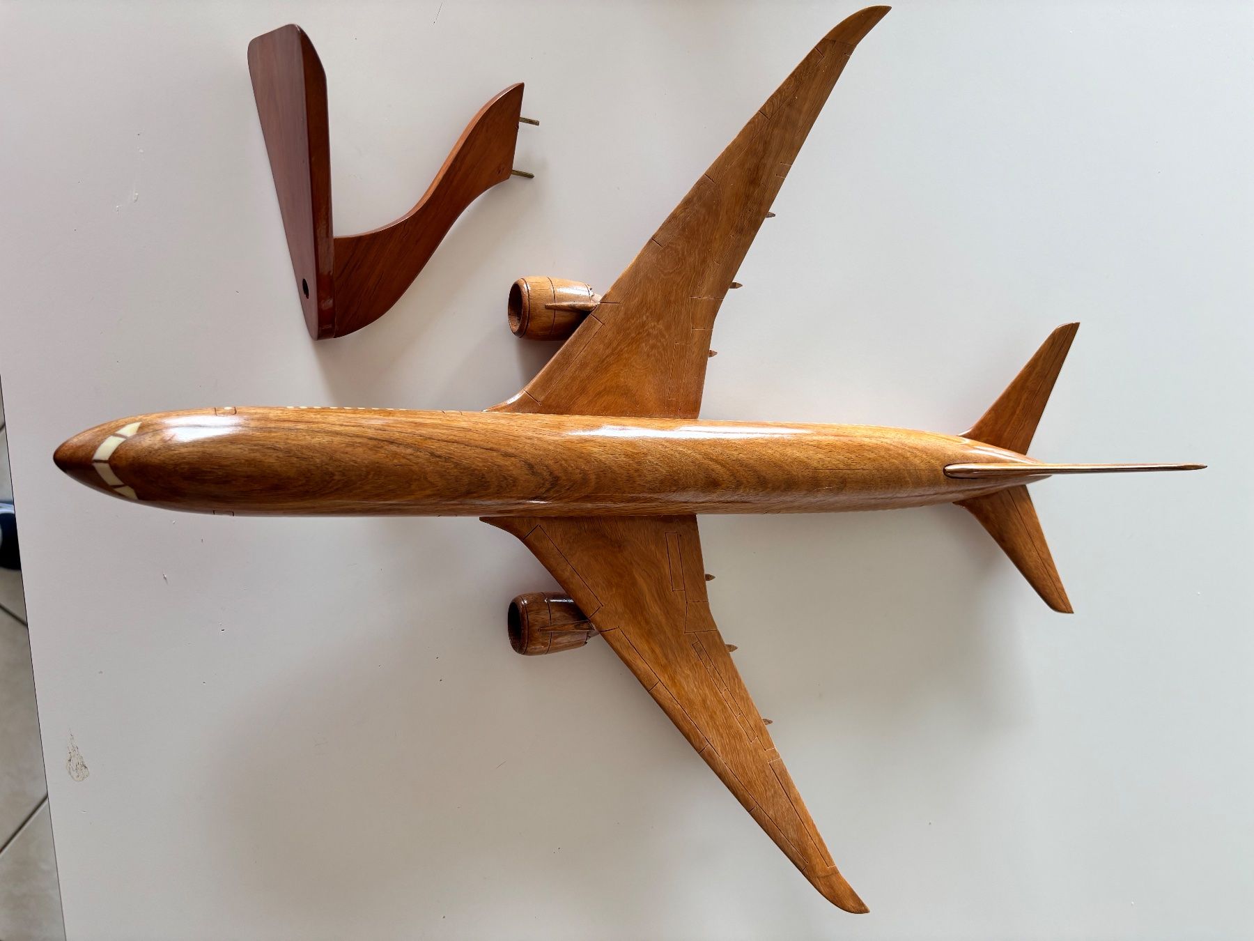 Boeing Kit di modellismo & Modellini statici: Flugzeugmodel aus Holz 787 Einzelstück – Nuovo (secondo la descrizione) da Cham venduto da mjg1901 3