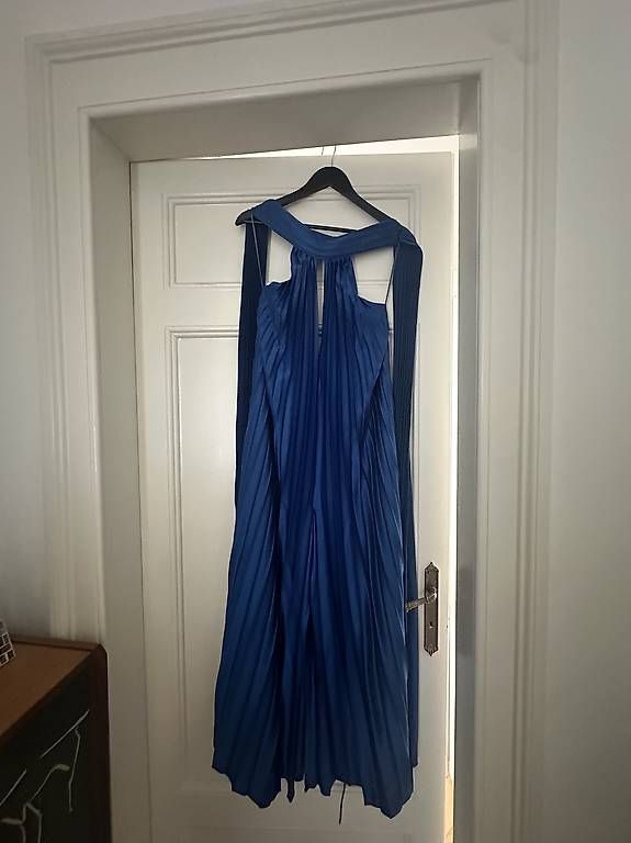Massimo Dutti Tute: Tuta blu di seta Massimo Dutti Studio – Nuovo e nell'imballaggio originale da Lugano venduto da chi_7g6l 4