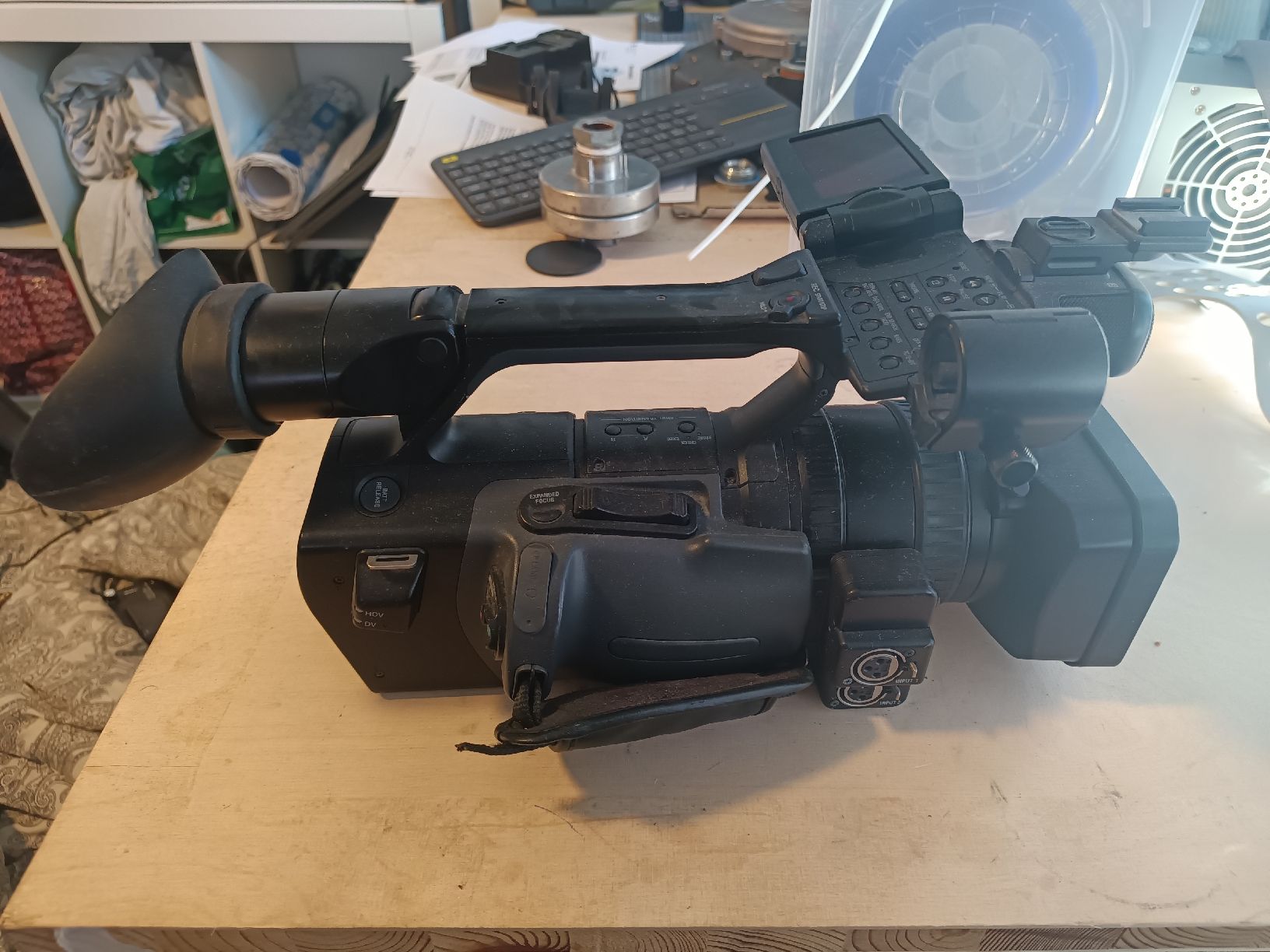 Sony Videocamere: sony HVR-Z1E – Difettoso da Glattbrugg venduto da Lars_01 3