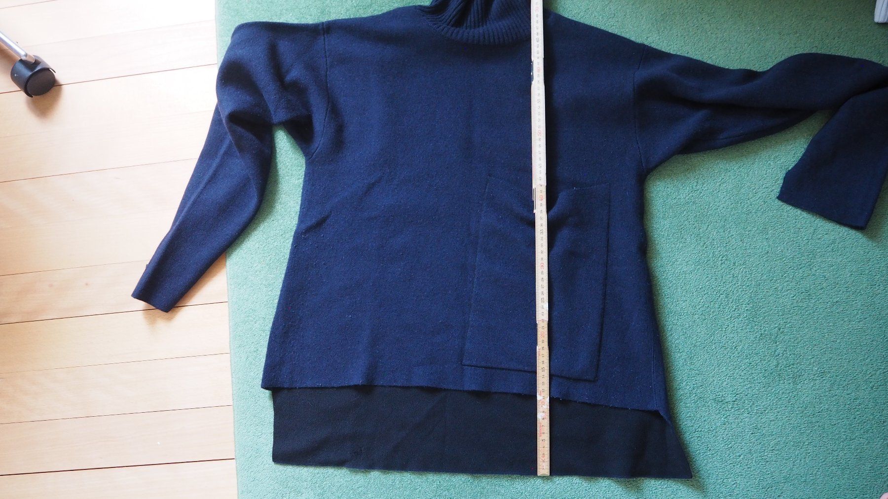 Pulls & Sweat-shirts: Woll Pullover von Joseph – D'occasion à Olten par Tulpeag 2