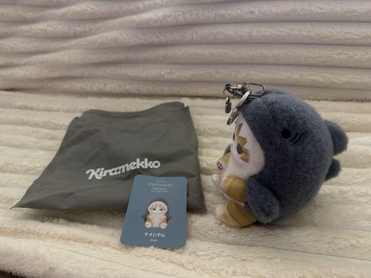 Spielzeuge: Peluche chat requin Mofusand – Neu und originalverpackt aus Genève von Soso68 1