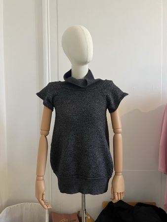 Stylish Wool-blend Tunic Top -size M