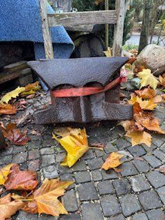 Werkzeuge: Enclume très ancienne – Gebraucht aus L'Isle von Outils