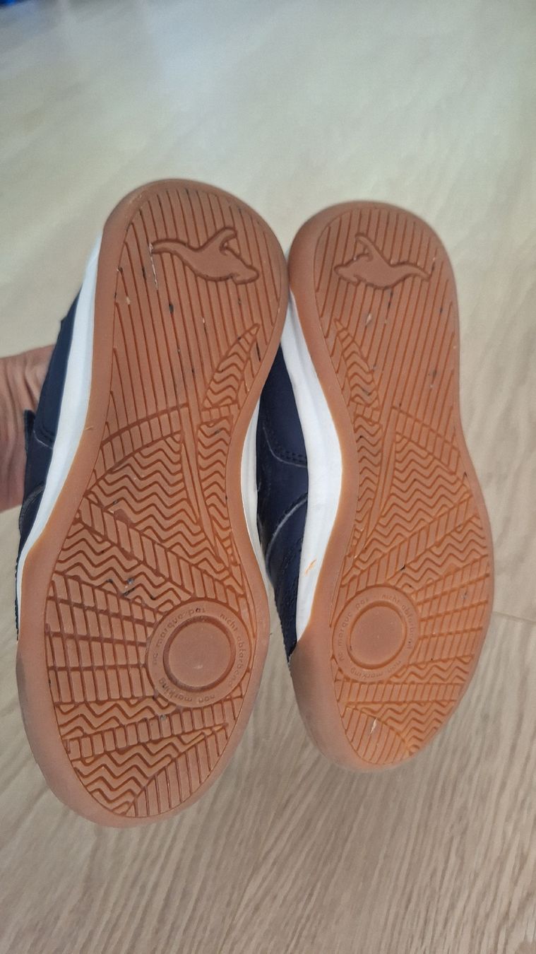 Scarpe per ragazzi: Kangaroos Hallenschuhe, Gr. 28 – Usato da Arni AG venduto da tadas0110 2