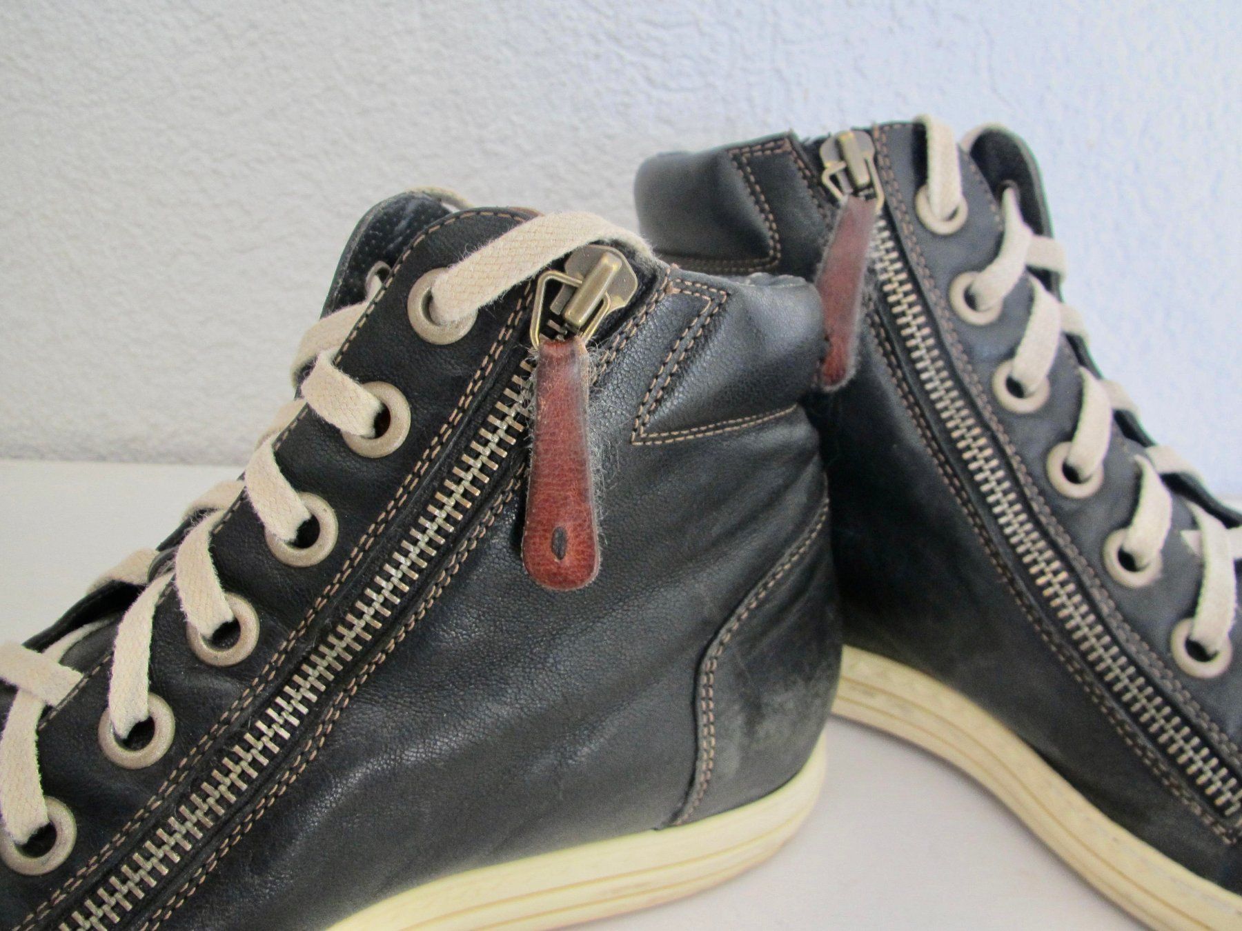 Paul Green Damenschuhe: BOOTS PAUL GREEN CUIR NOIR – Gebraucht aus Murten von Selliot 2