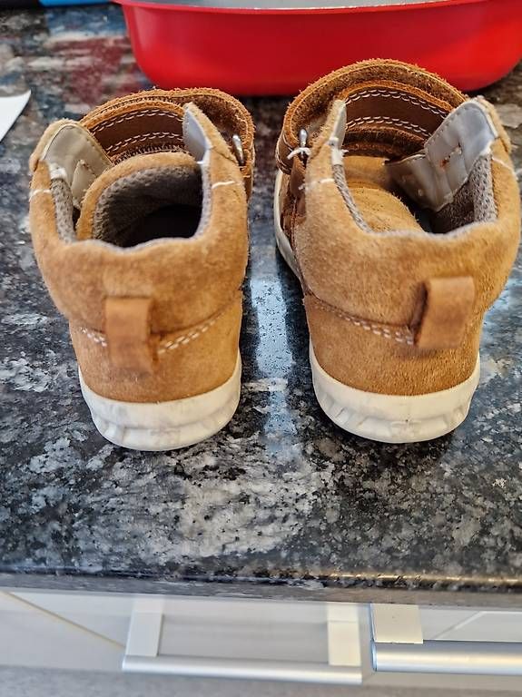 Scarpe da uomo: Schuhe – Usato da Stalden (Sarnen) venduto da Xaendi4 3