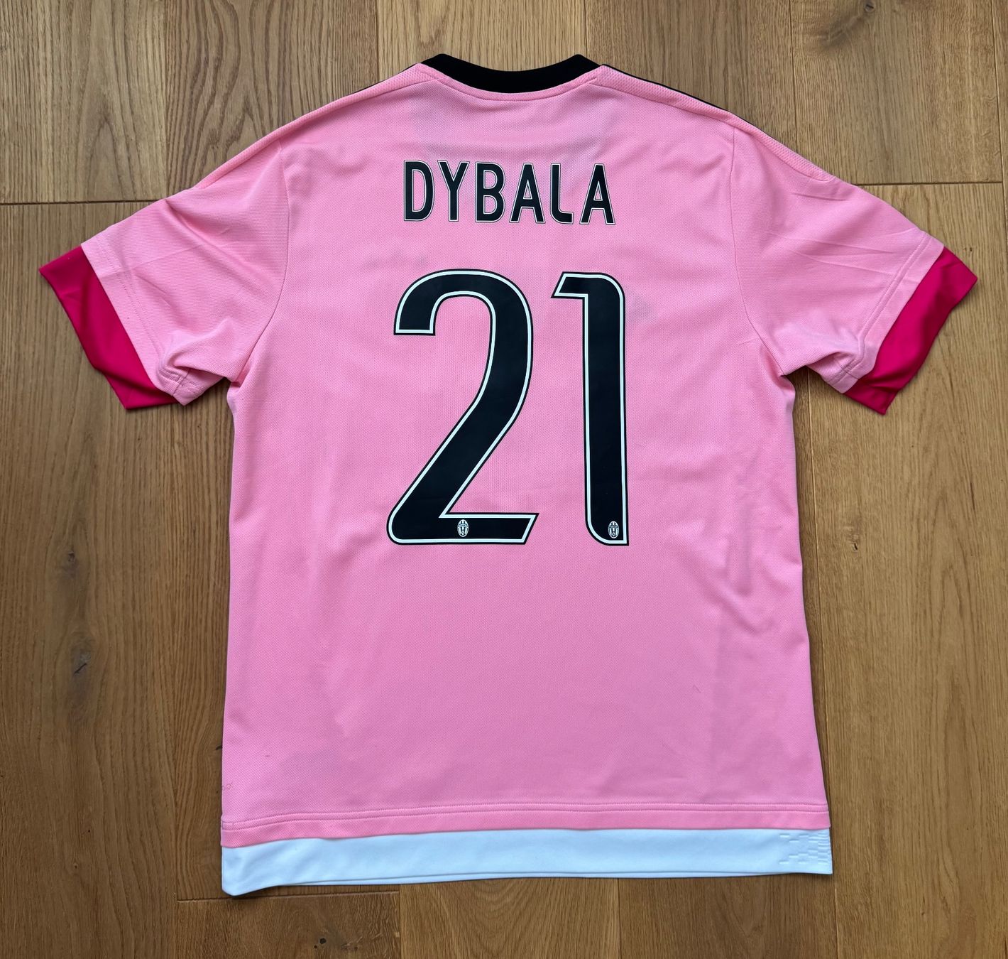 Maillots de corps & Pantalons: RARITÄT - DYBALA - Juventus Authentic Jersey – D'occasion à Dielsdorf par nicolicious