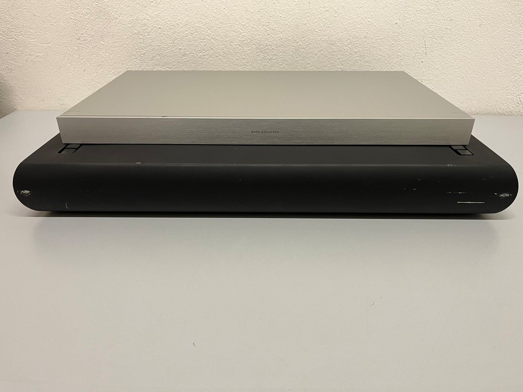 Bang & Olufsen Ricevitori: Bang & Olufsen BeoSystem 3 – Usato da Hochdorf venduto da av-electronics 3